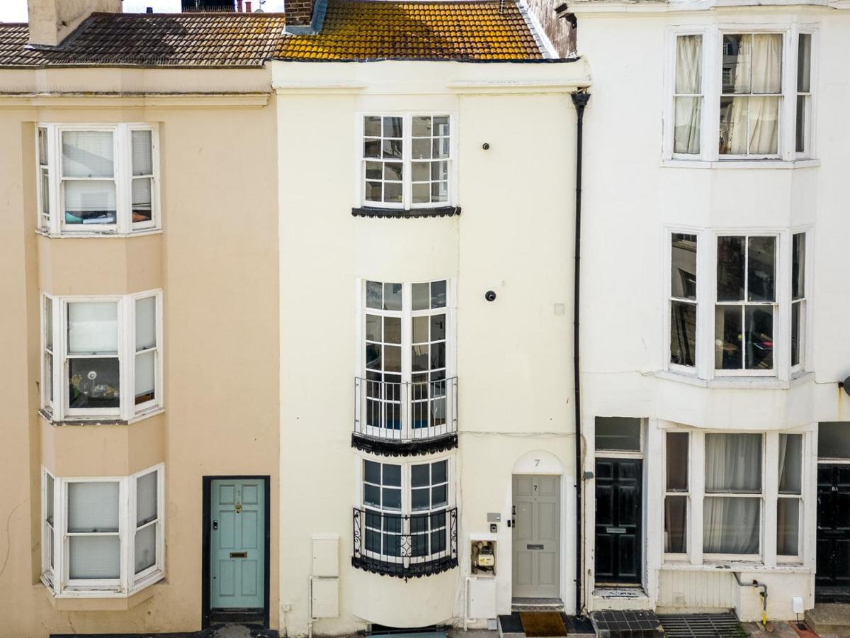 Modern One Bedroom Apartments In Hove Esterno foto