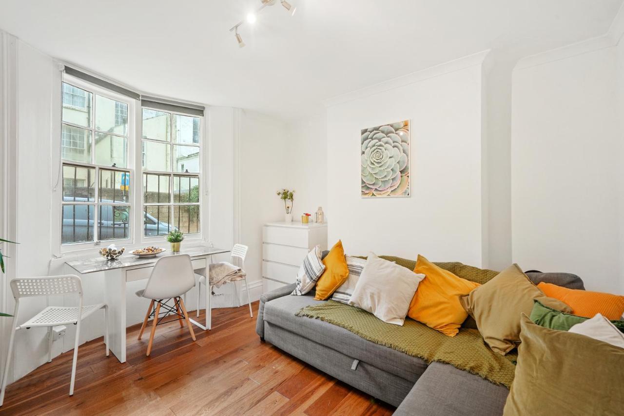 Modern One Bedroom Apartments In Hove Esterno foto